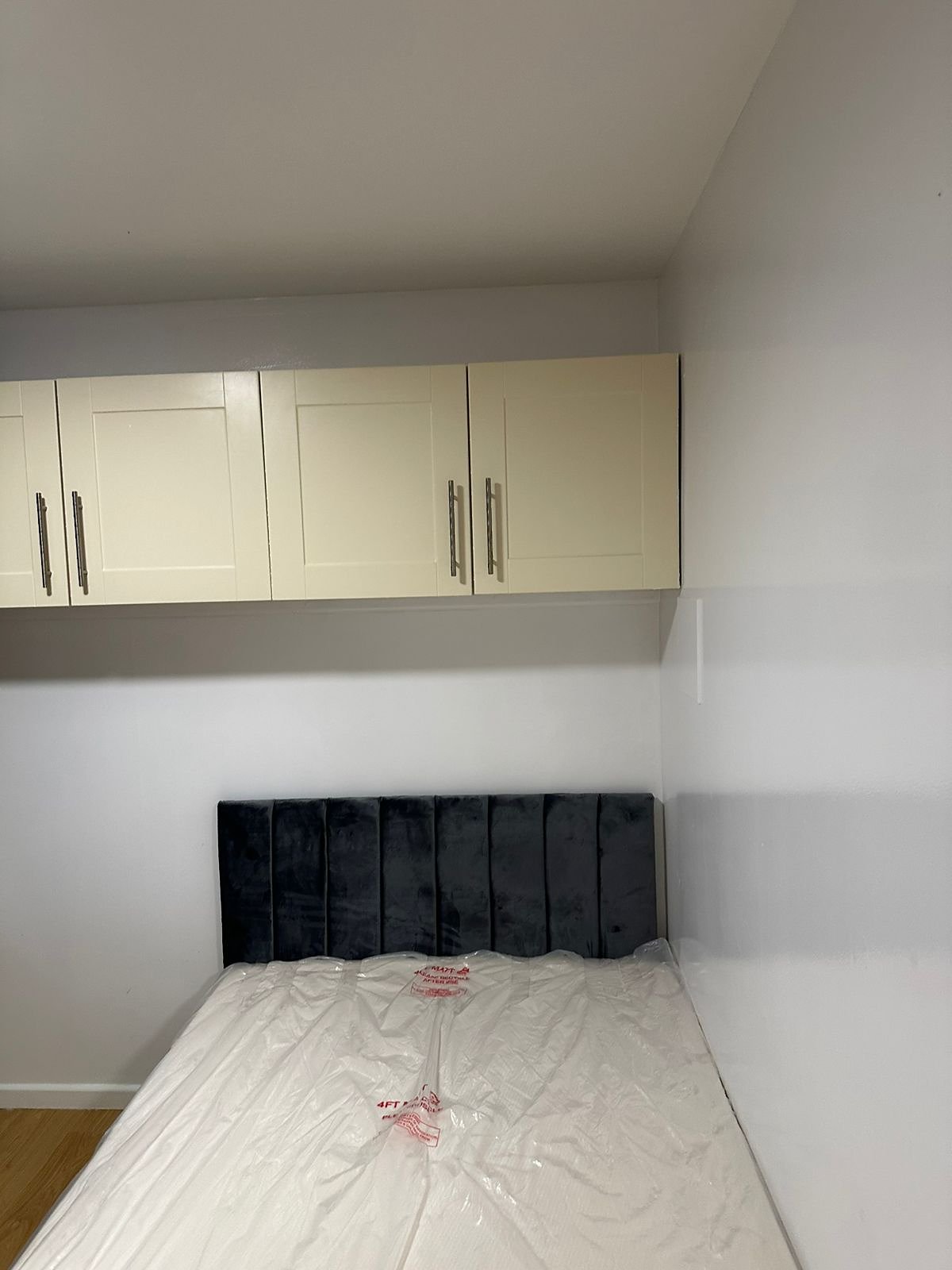 27 Loxton Drive Bath - bedroom 6
