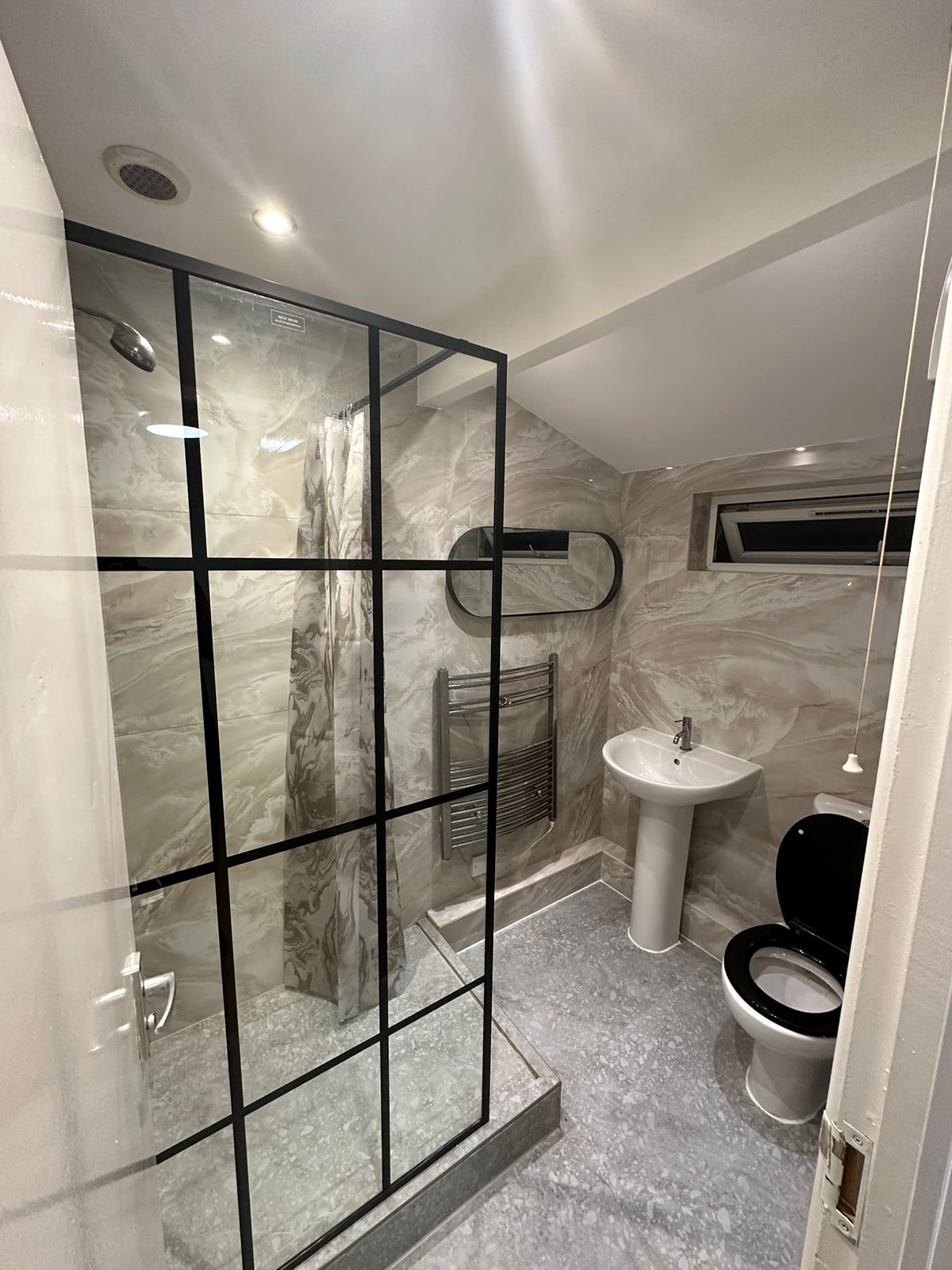 27 Loxton Drive Bath - shower room