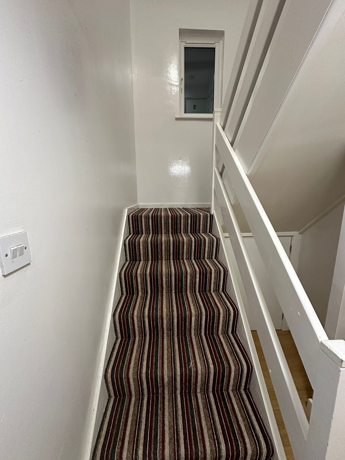27 Loxton Drive Bath - stairs